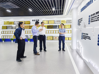 托普云農迎來考察指導 中國農業技術推廣協會領導聚焦計算機系統服務